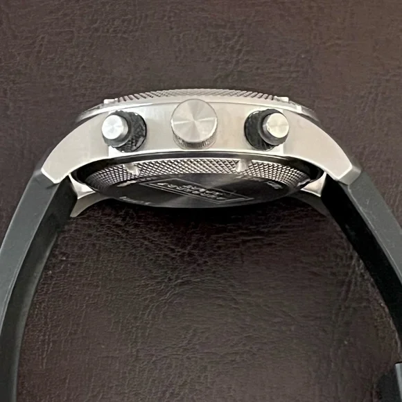 Burberry Sport Chronograph Mens Watch BU7700 Swiss Quartz Movement - Picture 11 of 16